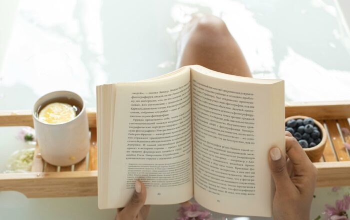 relaxation reading in the bath